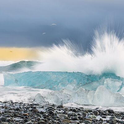 8. Platz: Annamaria Pernstich - Die Gewalt des Wassers
